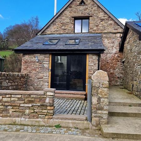 The Old Pig Sty Vila Llanellen Exterior foto